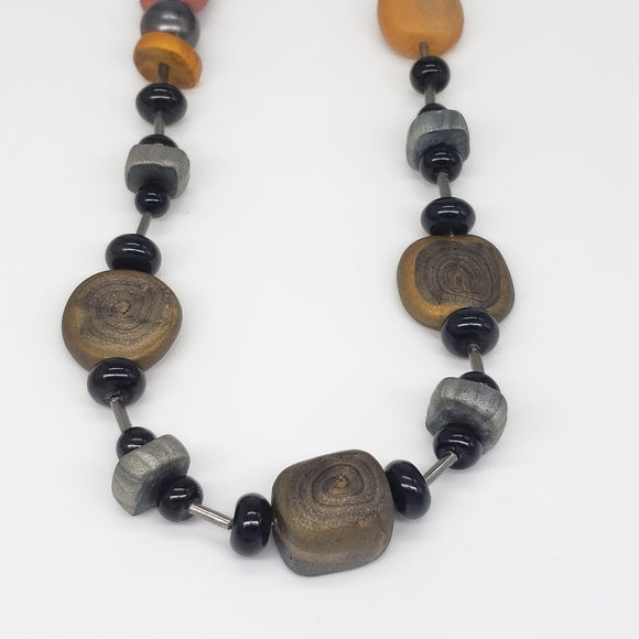 Handmade Polymer Bead Necklace - Picture 4 of 9